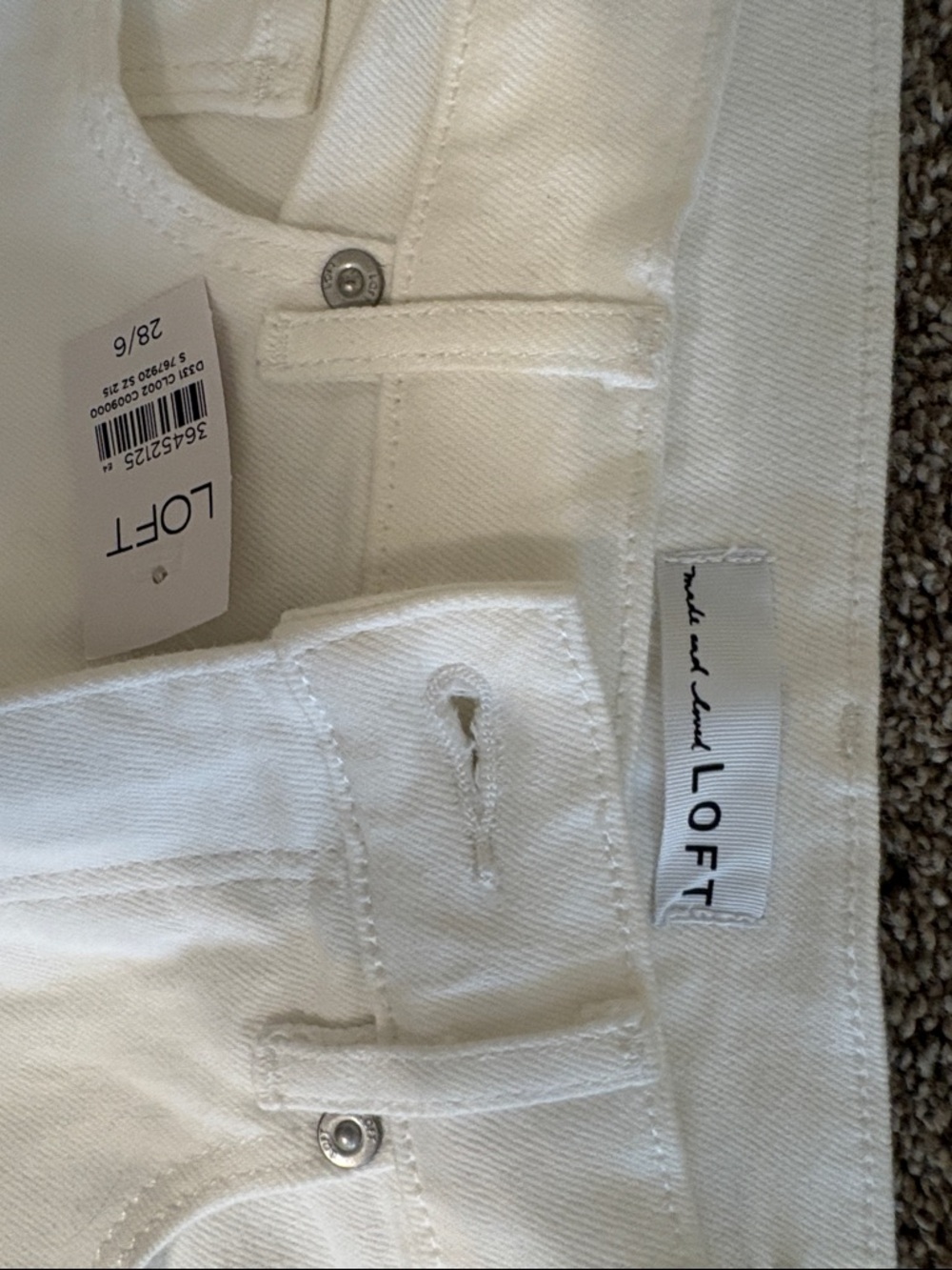 LOFT NWT White Denim Jeans - High Waisted Style, straight leg, sz 6/28